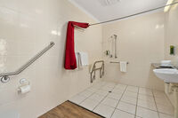 Caboolture Central Motor Inn Accessible Bathroom