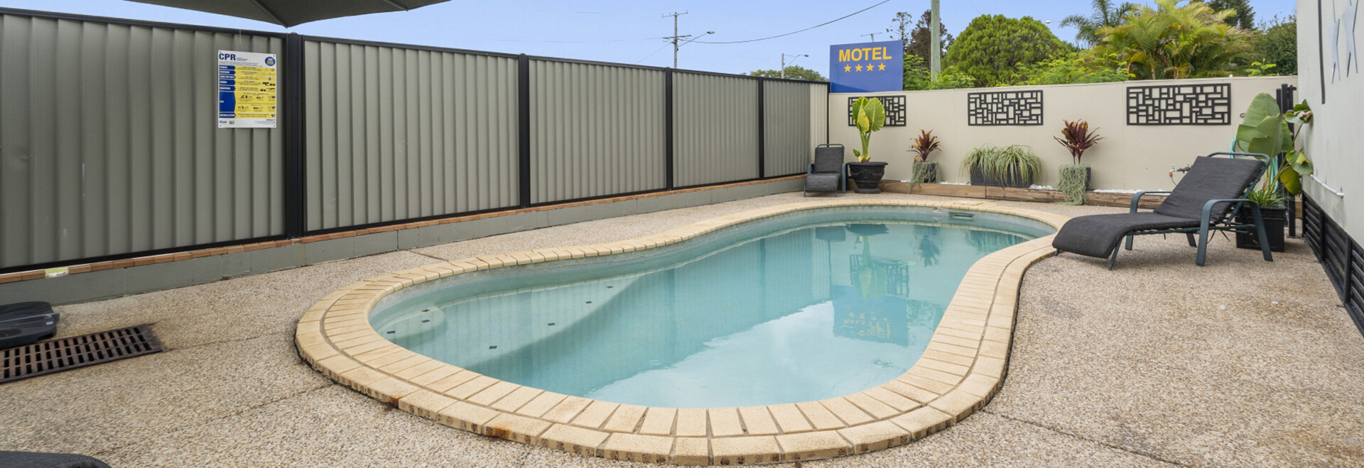 Pool - Caboolture Central Motor Inn